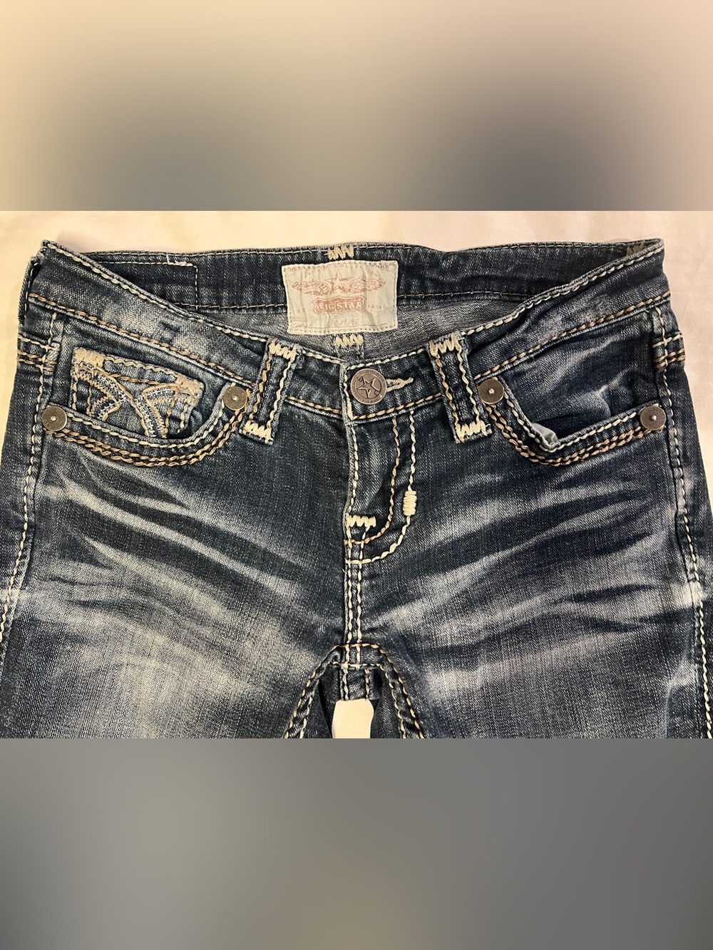 Big Star Jenae Dark Wash Embellished Pocket Jeans size 26 Vintage Y2K - Picture 4 of 15
